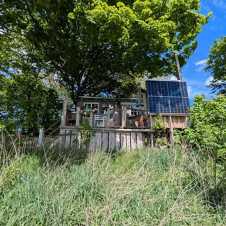 مكان تخييم Bauwagen Am Rande Der Welt